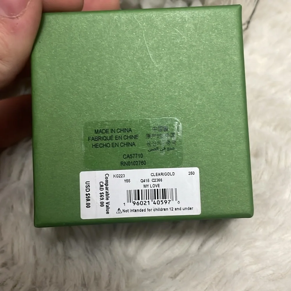 ✨Kate Spade-My Love Pavé Heart Studs✨ - Picture 8 of 8